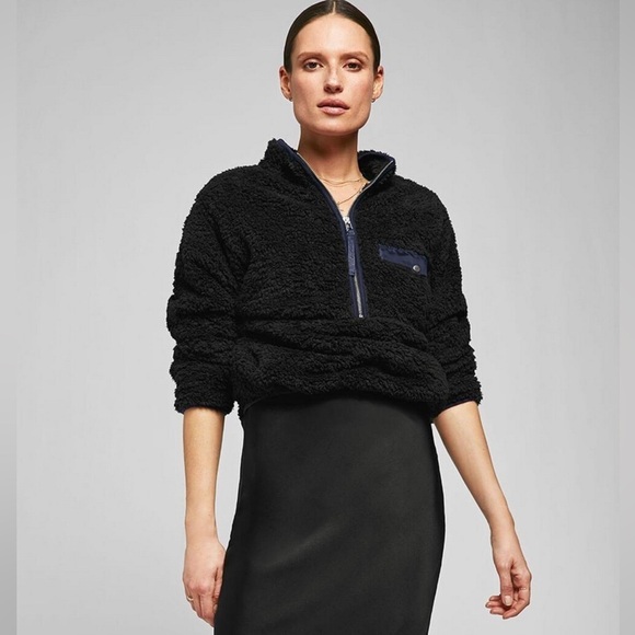 Anine Bing Tops - Anine Bing Designer Black Sierra Sherpa Half Zip Pullover S